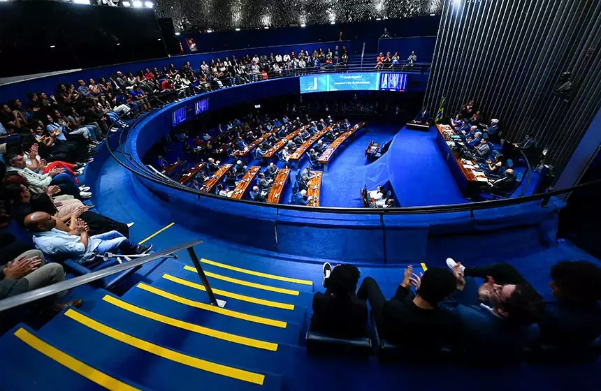 Senado Aprova: Isenção de Imposto de Renda para Quem Ganha Até R$ 5 Mil!