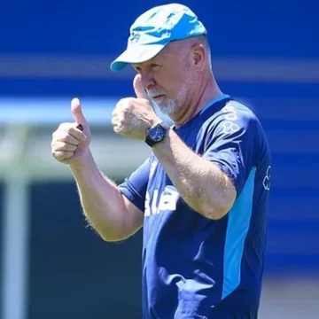 Mano Menezes tem time encaminhado para enfrentar o São Paulo Foto Lucas Uebel Grêmio FBPA CP Mano Menezes tem time encaminhado para enfrentar o São Paulo | Foto: Lucas Uebel / Grêmio FBPA / CP